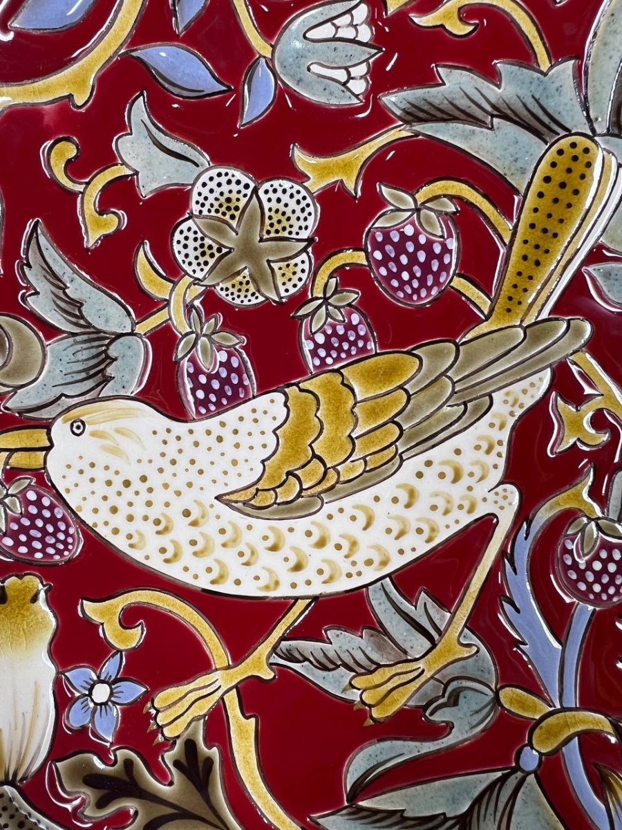 Тарелка Земляничный воришка